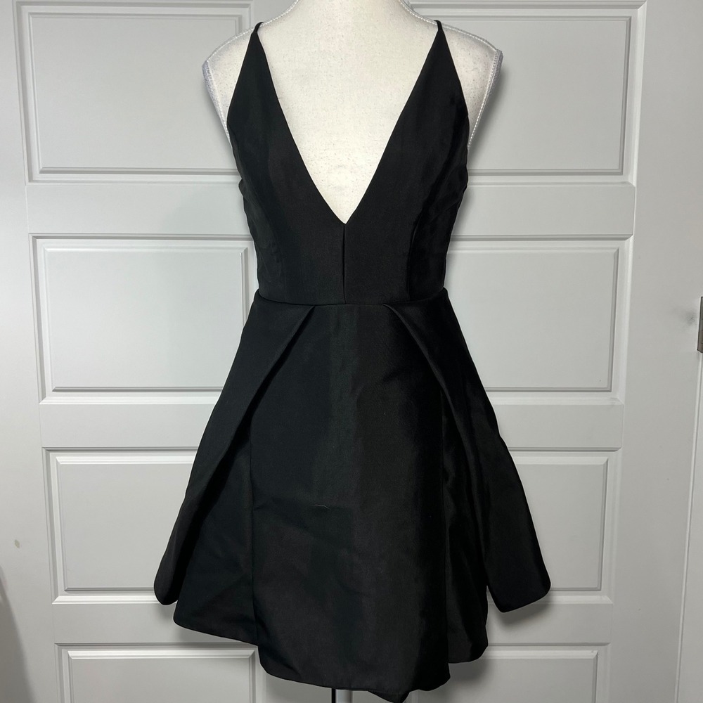 DO+BE Black Deep‎ V Neck Fit Flare Formal Party Evening Mini Dress Small